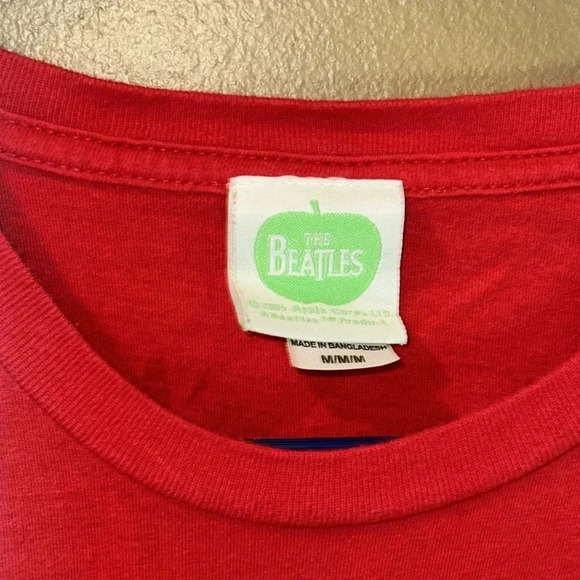 Beatles American Tour 1964 Red Shirt Vintage MED Short Sleeve - Picture 3 of 7